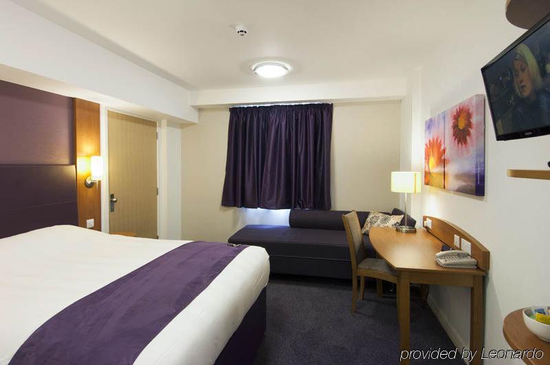 Premier Inn Glasgow City Centre South ภายนอก รูปภาพ